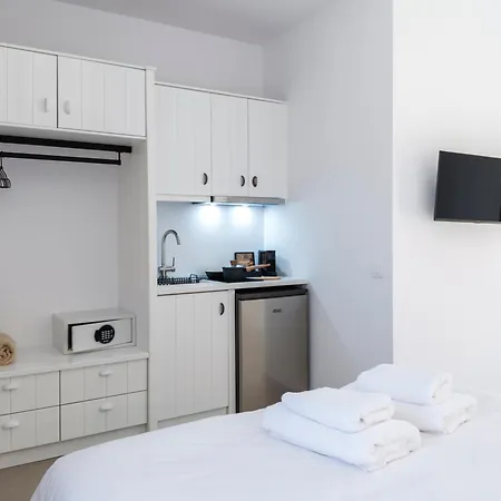 Mykonian Shades Lägenhetshotell Ano Mera