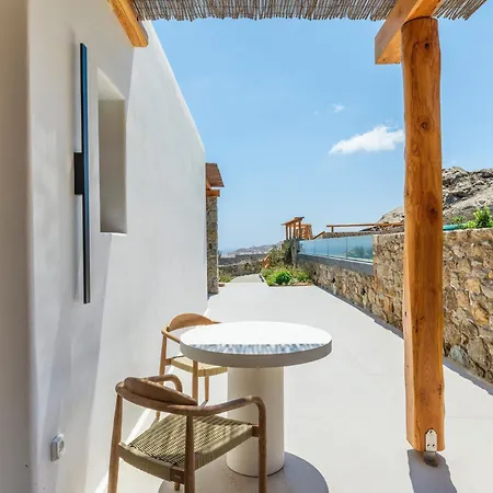 Mykonian Shades Lägenhetshotell 4*