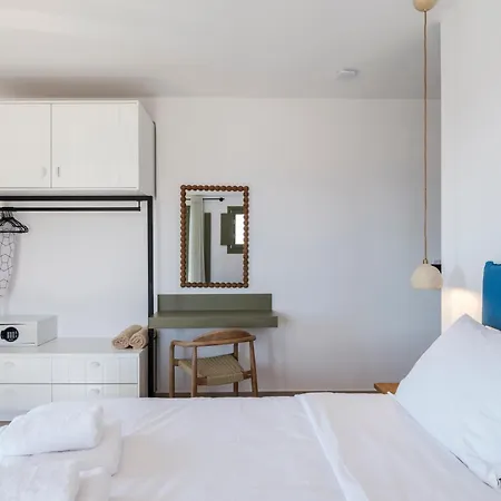 Lägenhetshotell Mykonian Shades 4*