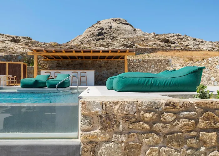 Mykonian Shades Aparthotel 4*