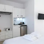 Mykonian Shades Apartmanhotel Áno Merá