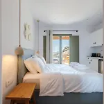 Mykonian Shades Apartmanhotel