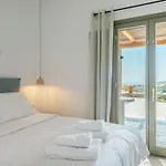 Mykonian Shades Apartmanhotel 4*