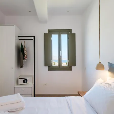 Mykonian Shades 4* Άνω Μερά