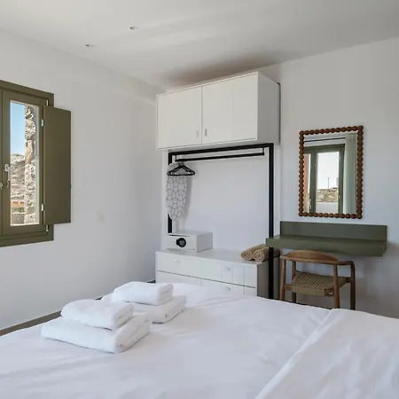 Mykonian Shades 4*