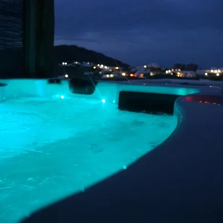Mykonian Shades Aparthotel 4*