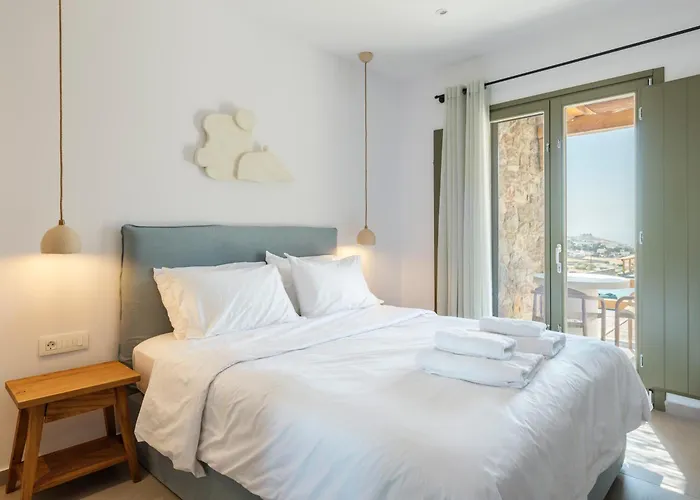 Mykonian Shades Aparthotel