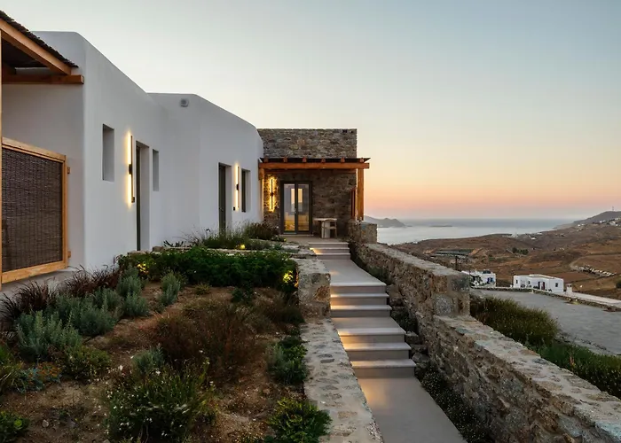 Apart-hotel Mykonian Shades 4*