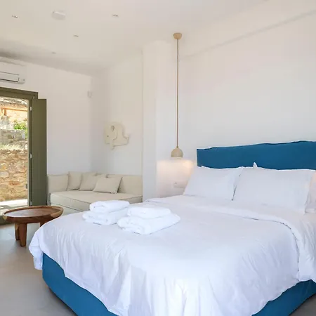 Mykonian Shades アパートホテル 4*